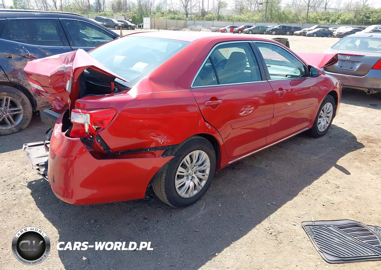 2014 Toyota Camry Le VIN:4T4BF1FK3ER379308 - 4