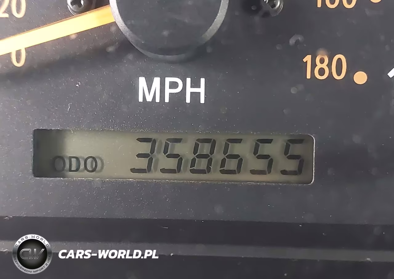 2001 Toyota Tundra Ltd V8 VIN:5TBBT48131S168341 - 15