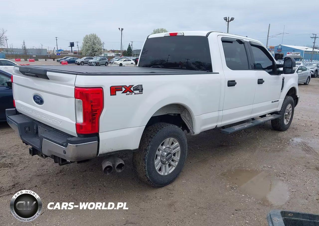2019 Ford F-250 Xlt VIN:1FT7W2BT0KEE45750 - 4
