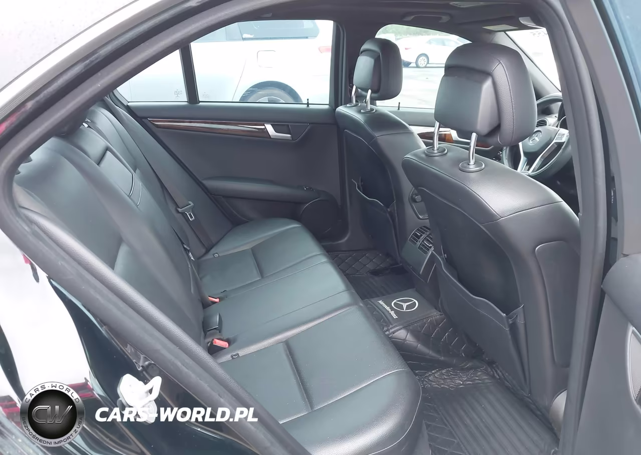 2014 Mercedes-Benz C 250 Sport VIN:WDDGF4HB9EG247046 - 8
