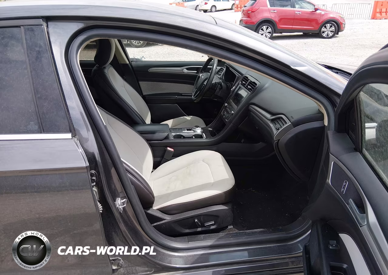 2019 Ford Fusion Se VIN:3FA6P0HD5KR179433 - 5