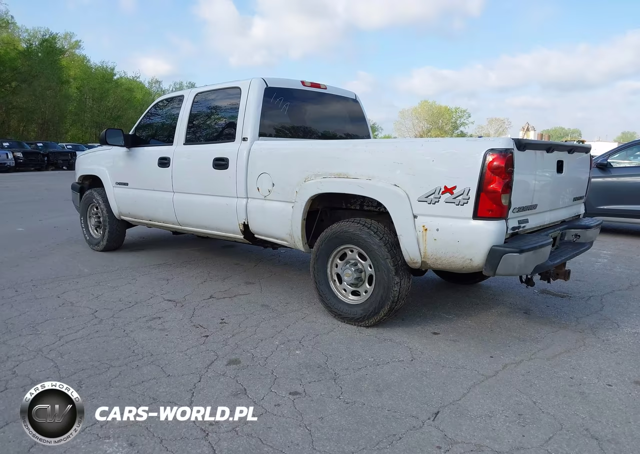 2005 Chevrolet Silverado 1500Hd Ls VIN:1GCGK13UX5F925659 - 3