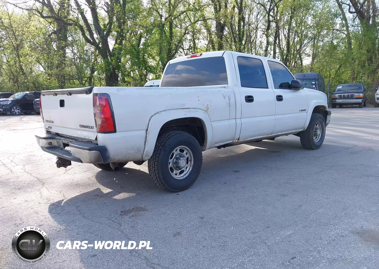 2005 Chevrolet Silverado 1500Hd Ls VIN:1GCGK13UX5F925659 - 4