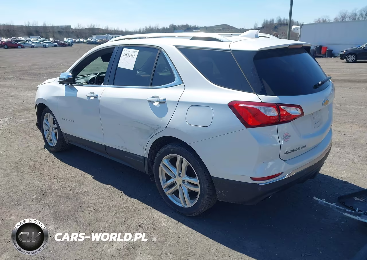 2018 Chevrolet Equinox Premier VIN:2GNAXWEX9J6161083 - 3
