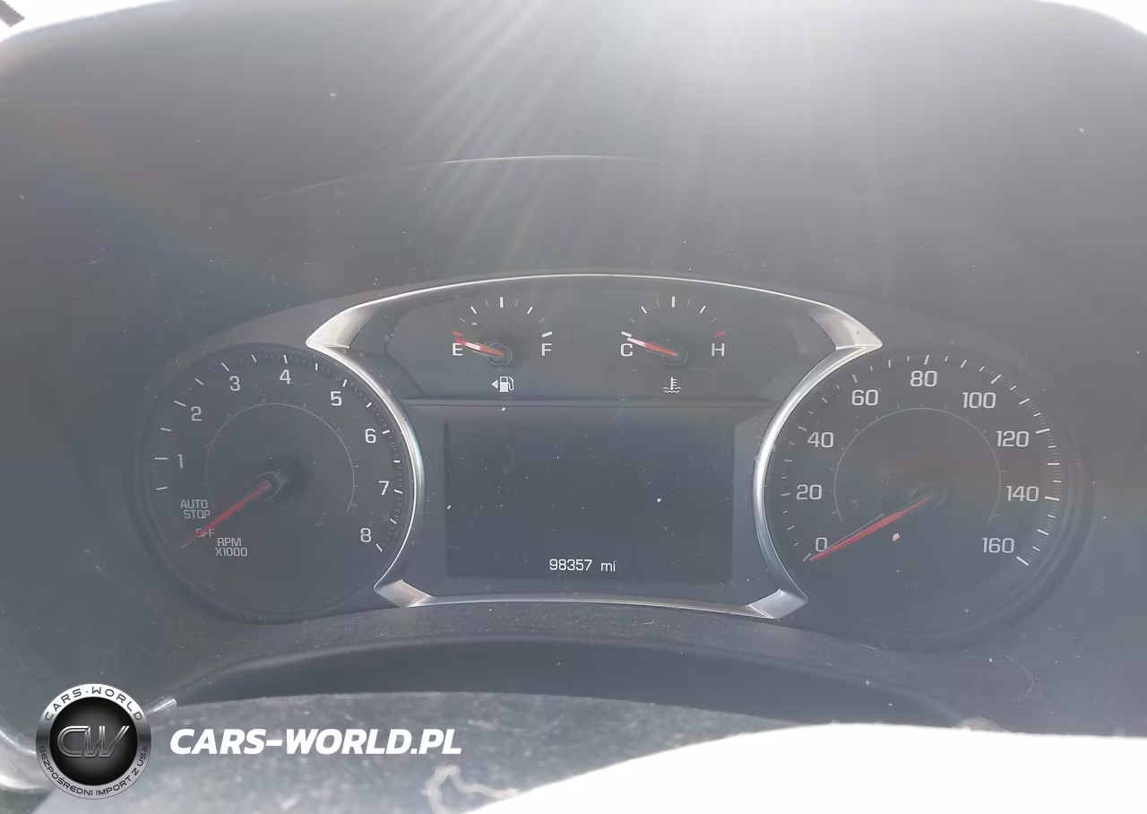 2018 Chevrolet Equinox Premier VIN:2GNAXWEX9J6161083 - 7