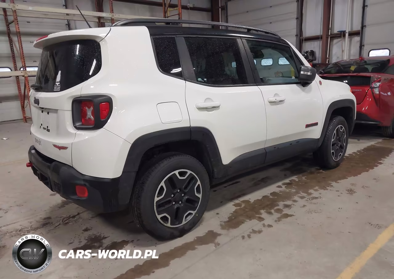 2016 Jeep Renegade Trailhawk VIN:ZACCJBCT8GPC63997 - 4
