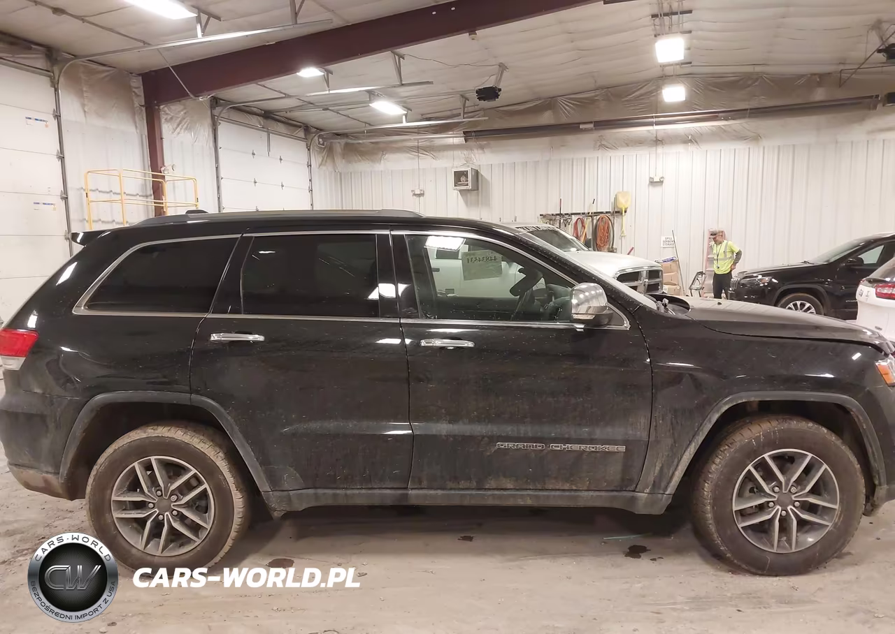 2019 Jeep Grand Cherokee Limited 4X4 VIN:1C4RJFBGXKC825711 - 13