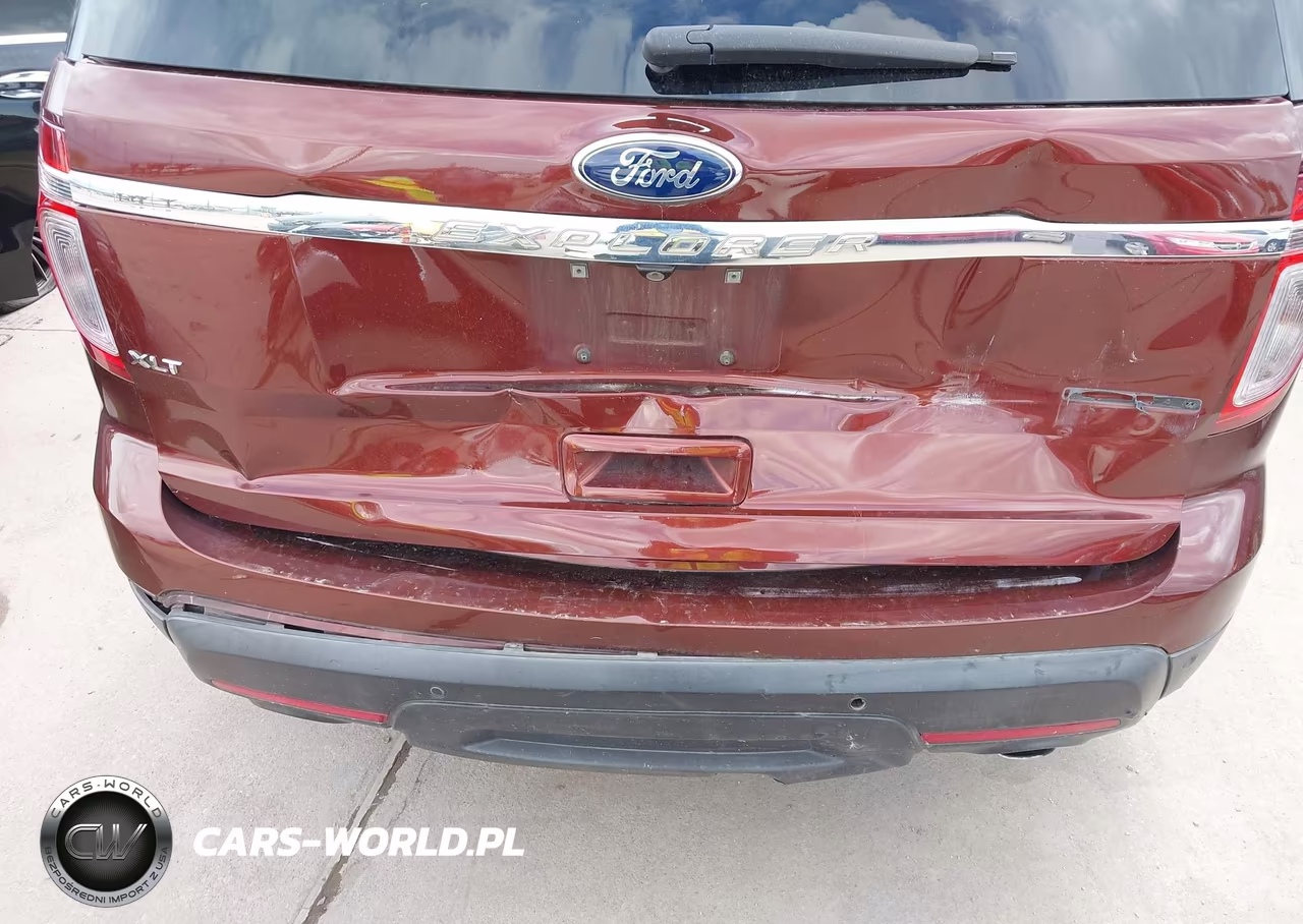 2015 Ford Explorer Xlt VIN:1FM5K7D80FGC37592 - 6