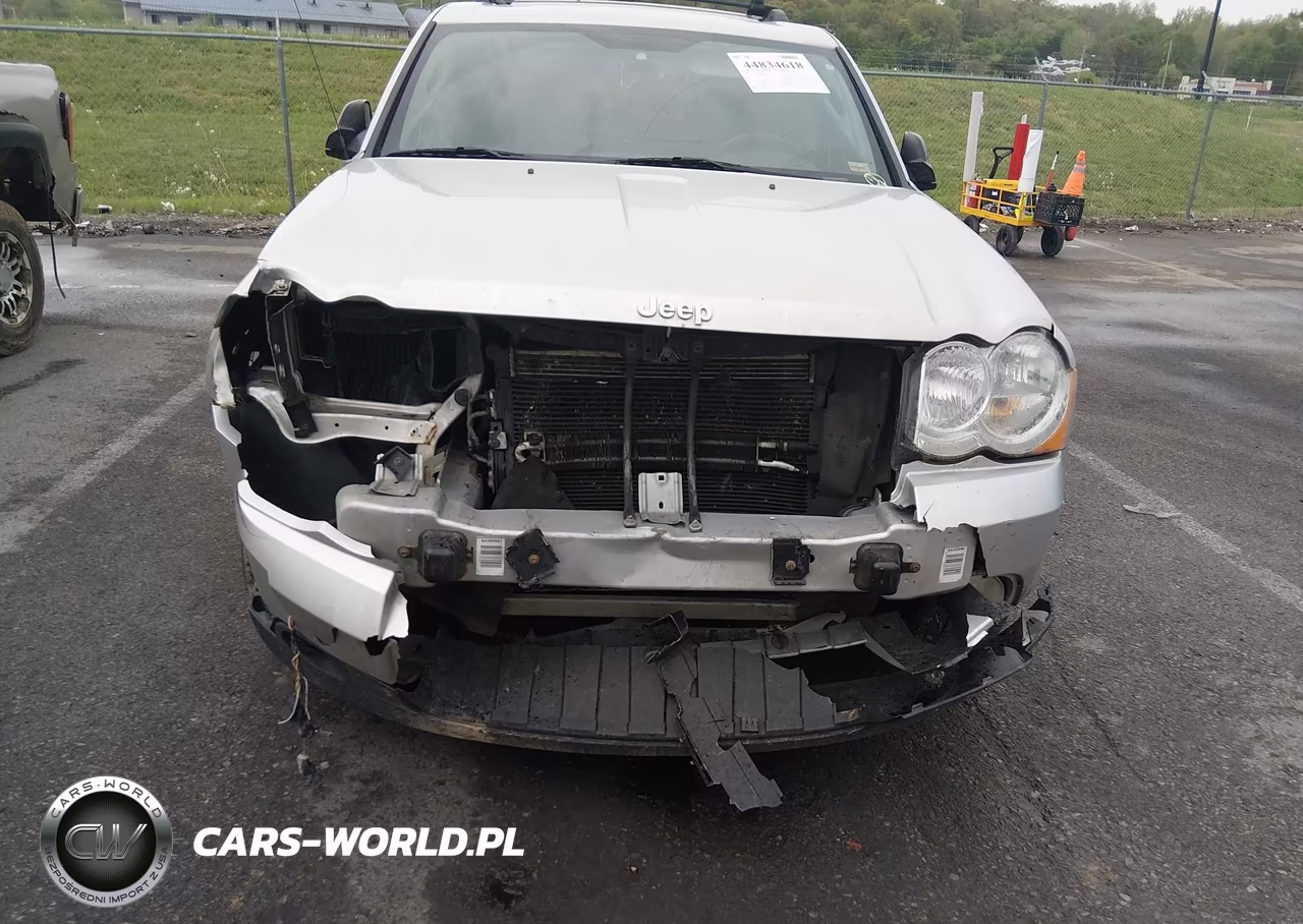 2008 Jeep Grand Cherokee Laredo VIN:1J8HR48N18C197425 - 6