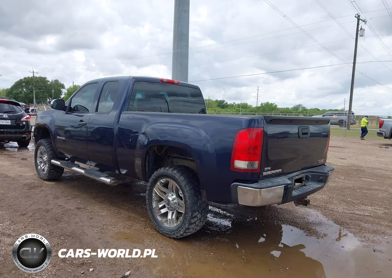 2010 GMC Sierra 1500 Work Truck VIN:1GTSCTEX4AZ263144 - 3