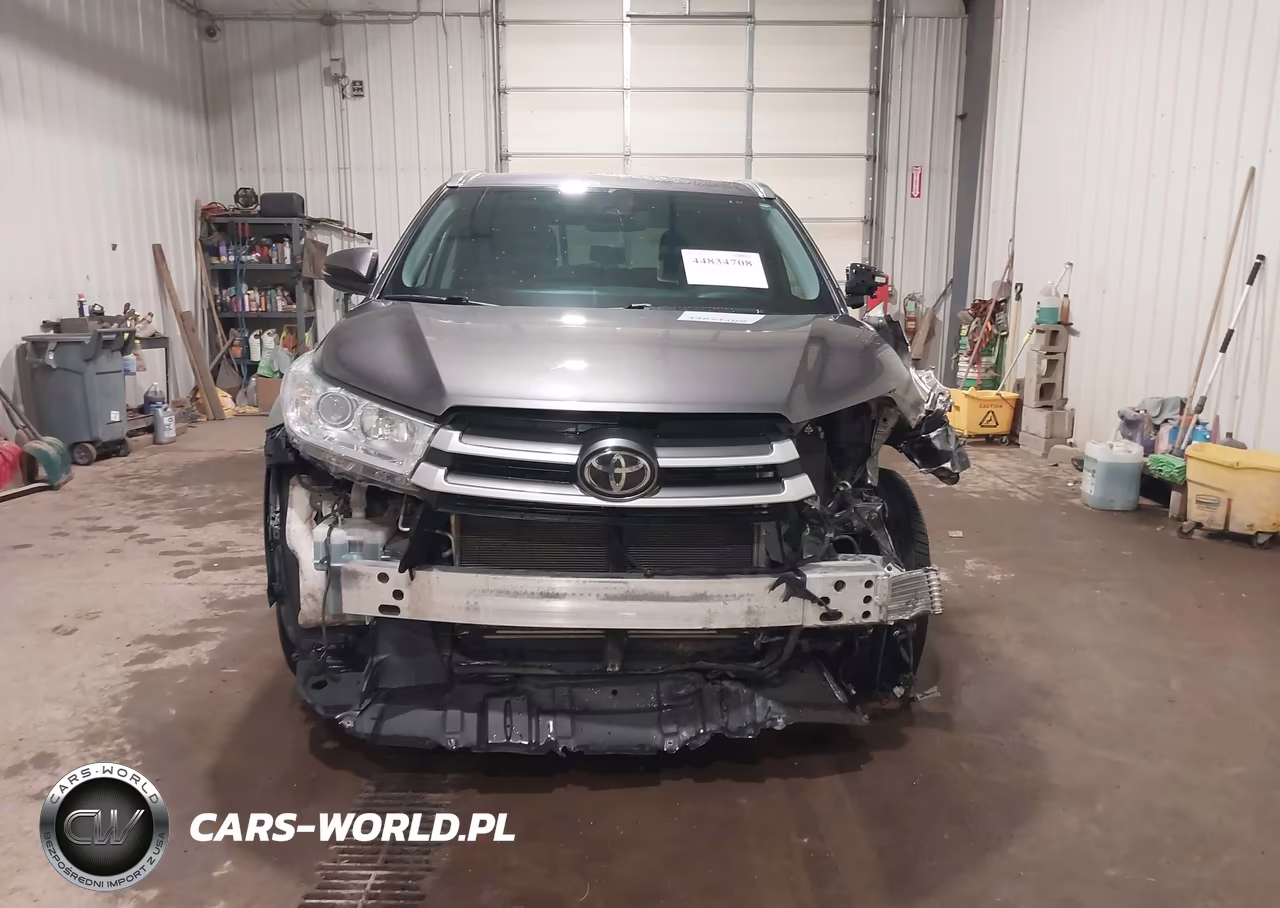 2019 Toyota Highlander Xle VIN:5TDJZRFH5KS596850 - 13