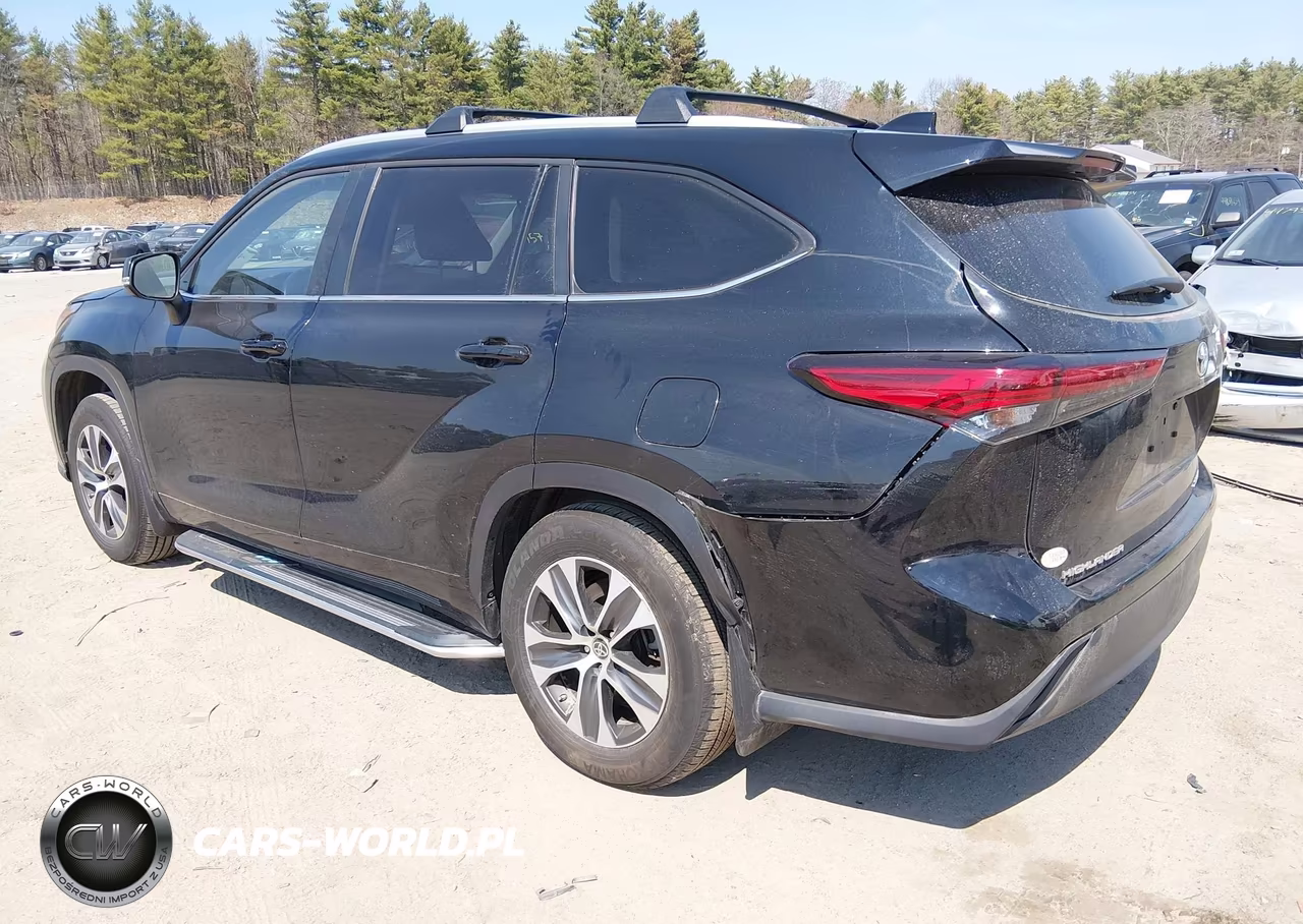 2023 Toyota Highlander Xle VIN:5TDKDRBH9PS503358 - 3