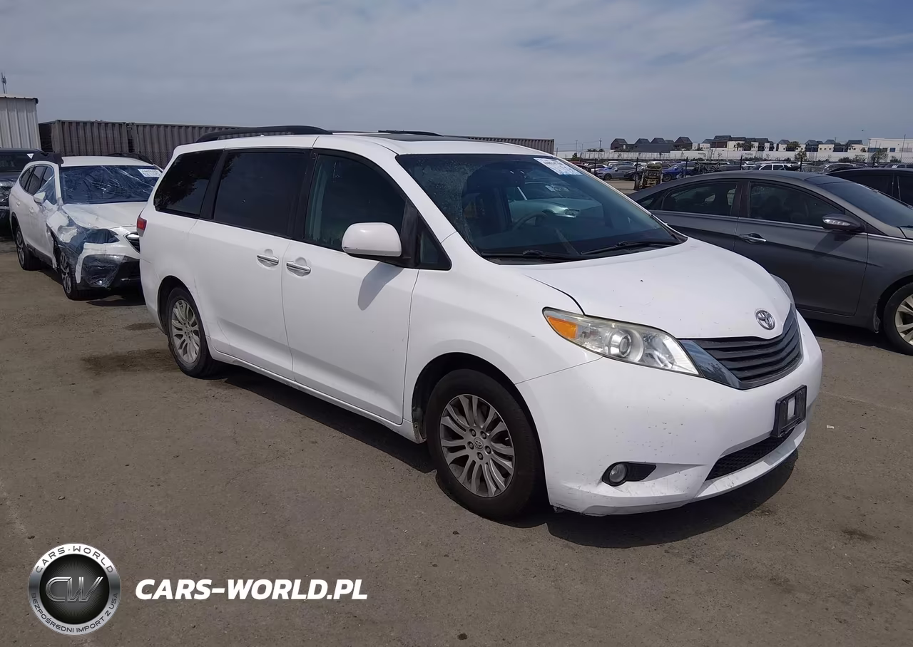 2011 Toyota Sienna Xle V6