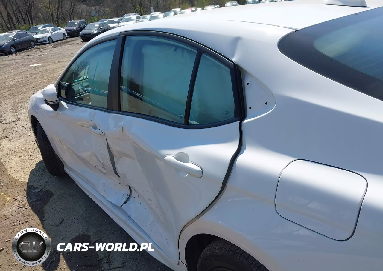 2025 Toyota Camry Se VIN:4T1DBADK8SU537381 - 6