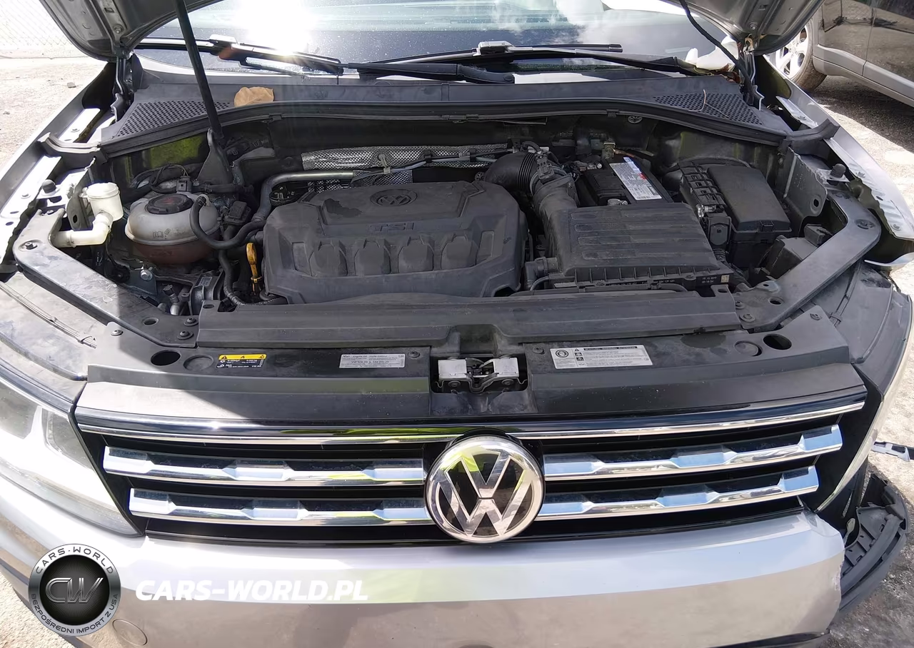 2020 Volkswagen Tiguan 2.0T S VIN:3VV1B7AX5LM054514 - 10