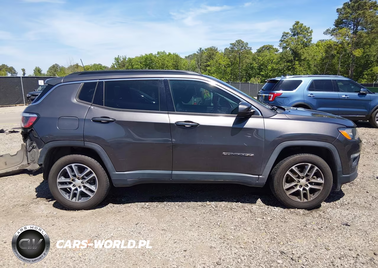 2017 Jeep New Compass Latitude 4X4 VIN:3C4NJDBBXHT635847 - 14