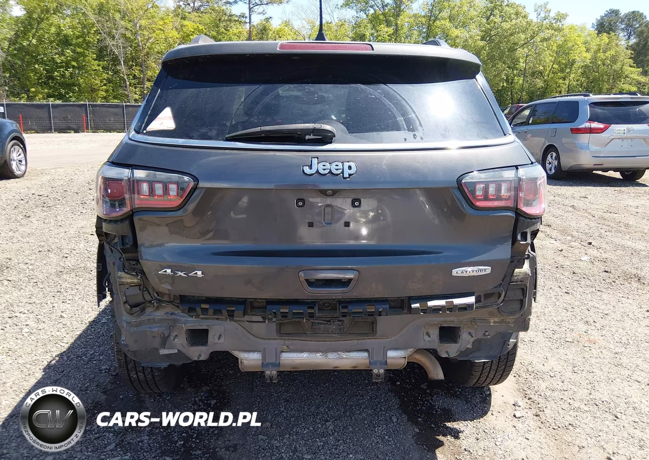 2017 Jeep New Compass Latitude 4X4 VIN:3C4NJDBBXHT635847 - 6