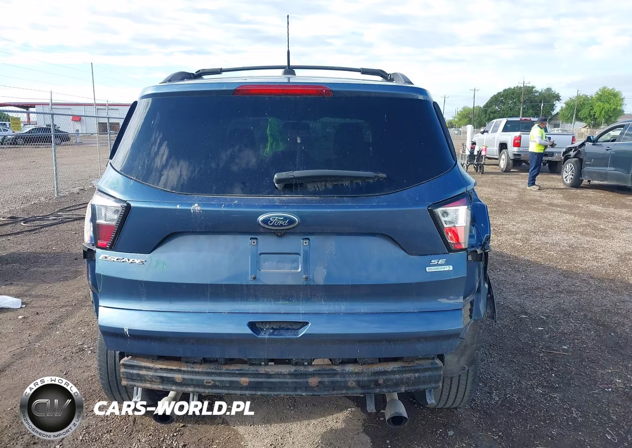 2018 Ford Escape Se VIN:1FMCU0GDXJUB12031 - 17
