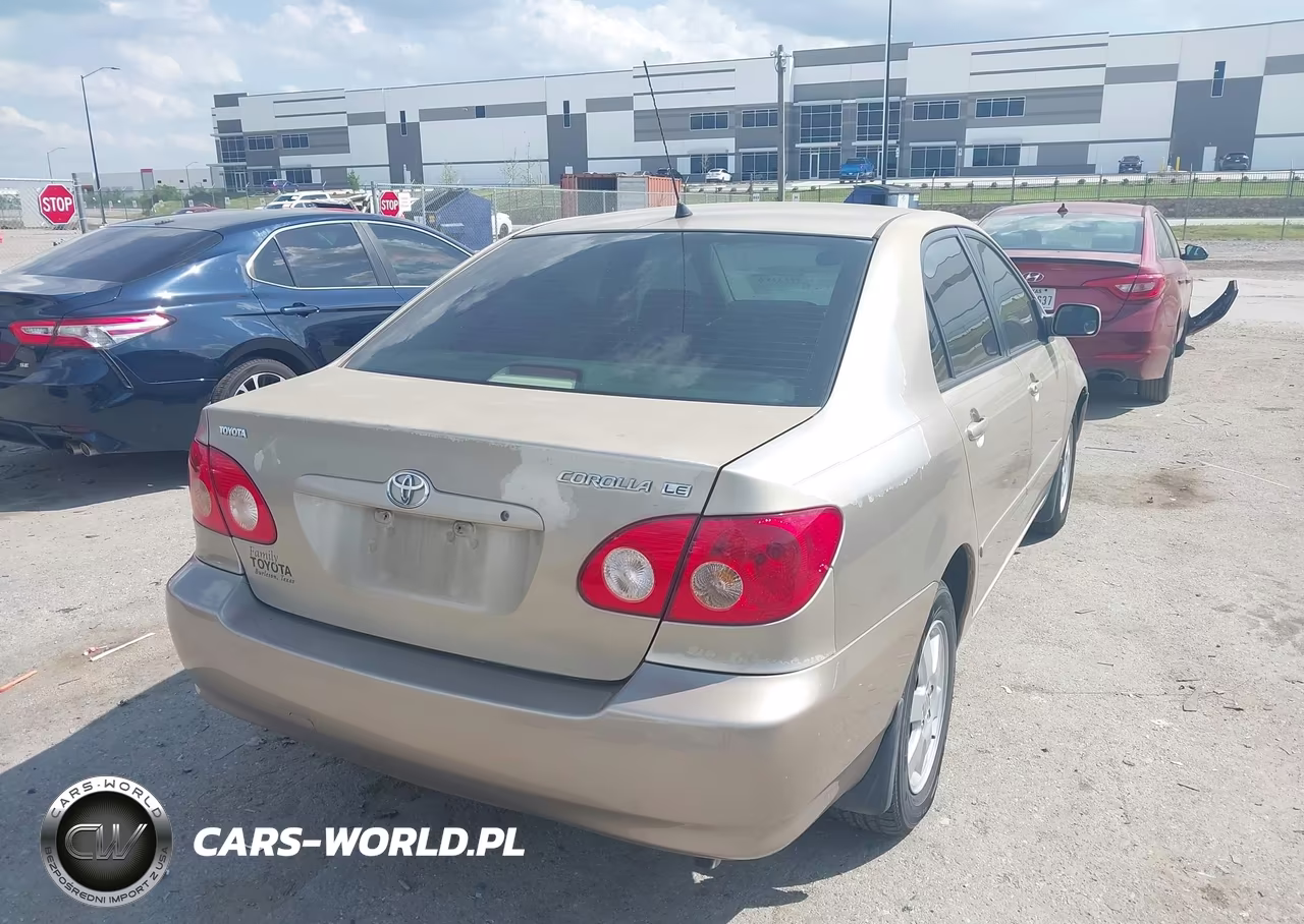 2005 Toyota Corolla Le VIN:1NXBR32E05Z563330 - 4