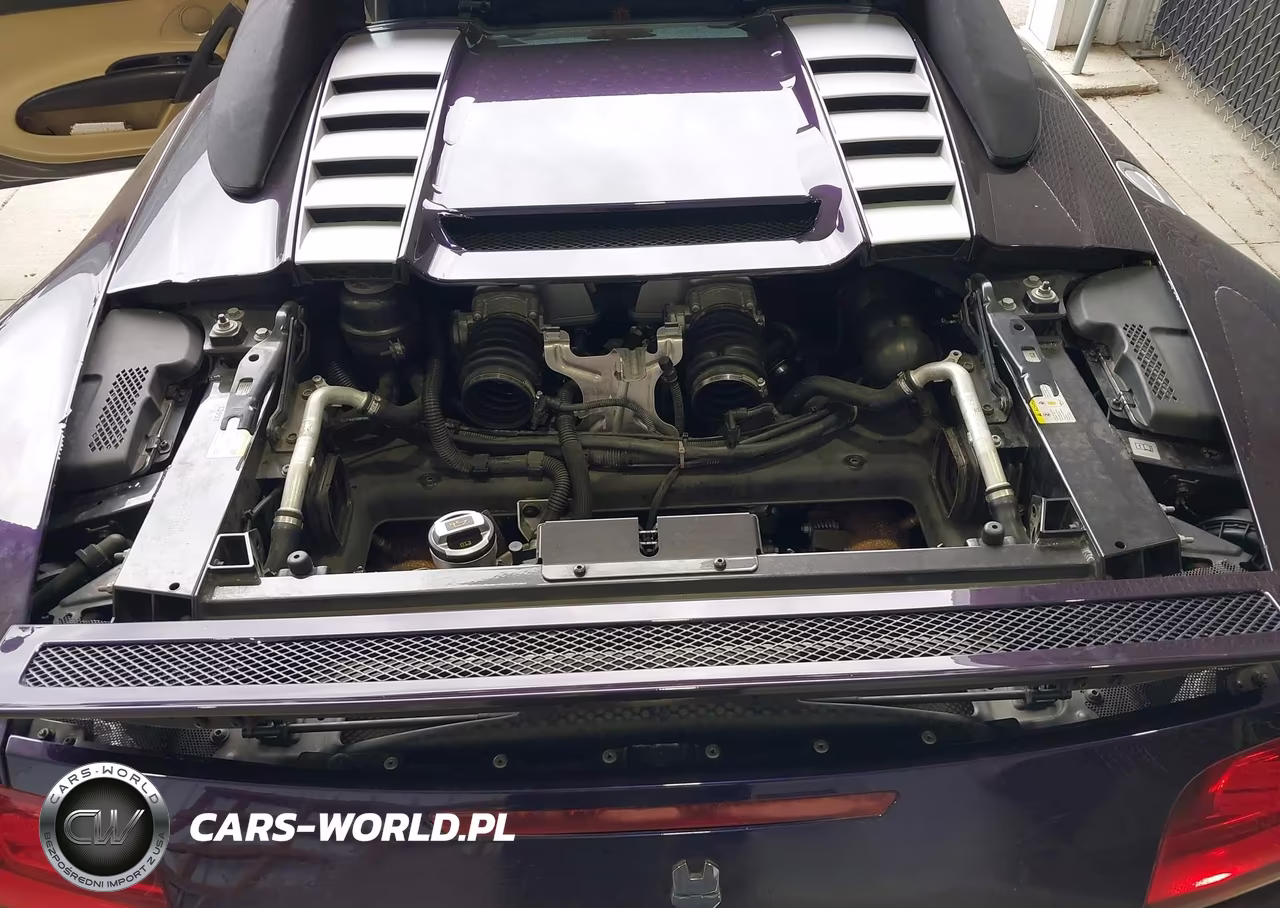 2011 Audi R8 5.2 VIN:WUAVNAFG9BN000475 - 10