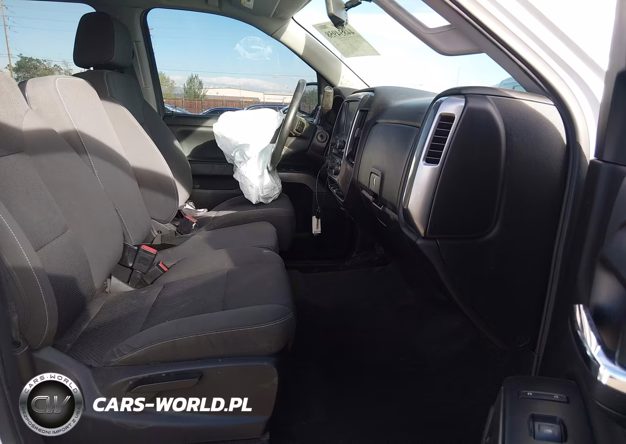 2018 Chevrolet Silverado 1500 1Lt VIN:3GCUKREC4JG425544 - 5