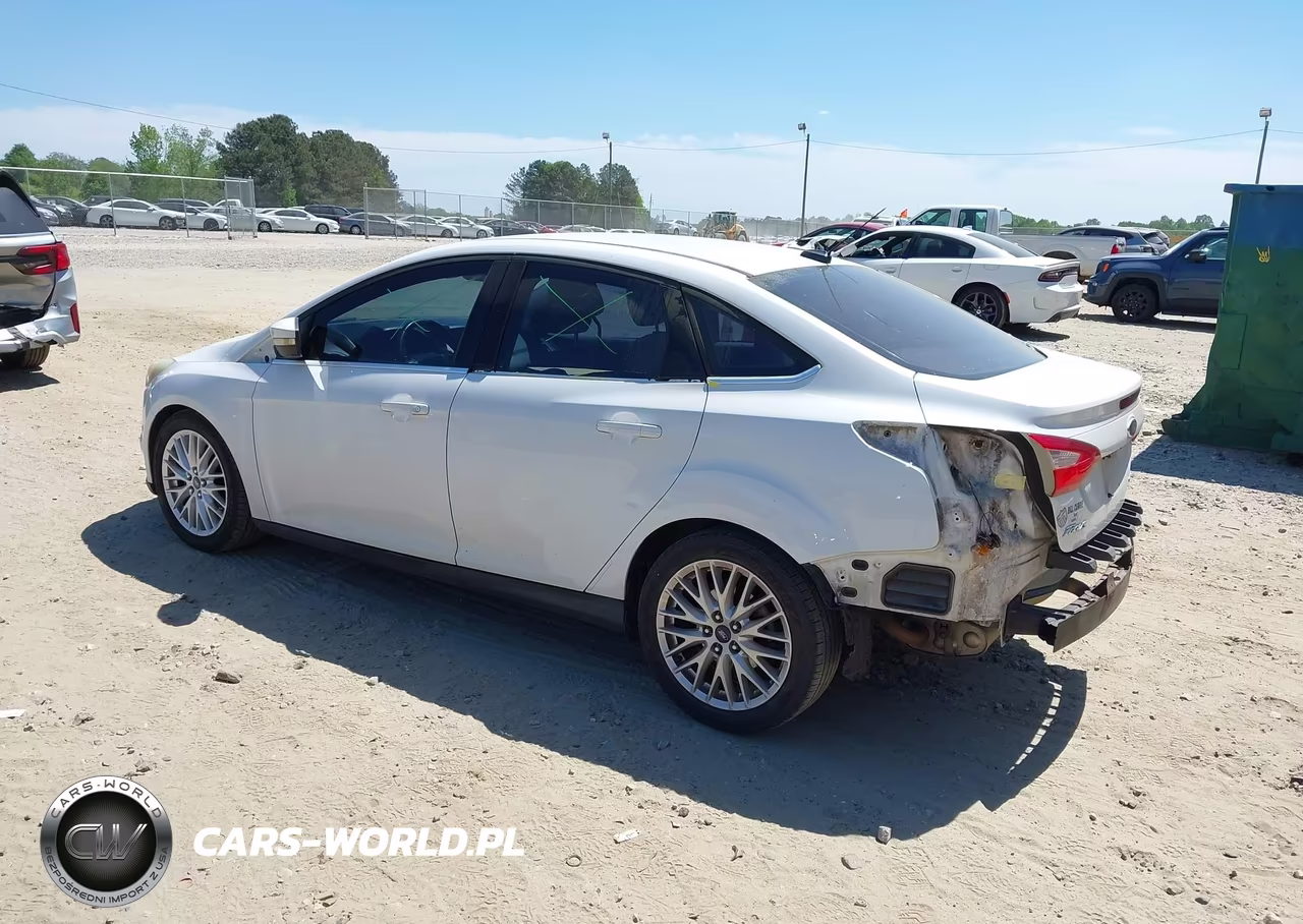2012 Ford Focus Sel VIN:1FAHP3H26CL138446 - 3