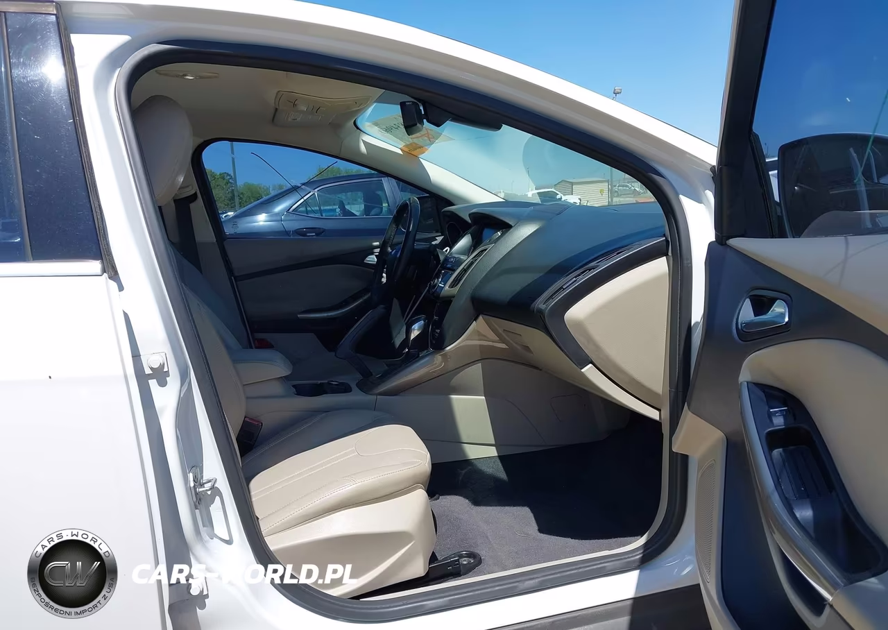 2012 Ford Focus Sel VIN:1FAHP3H26CL138446 - 5