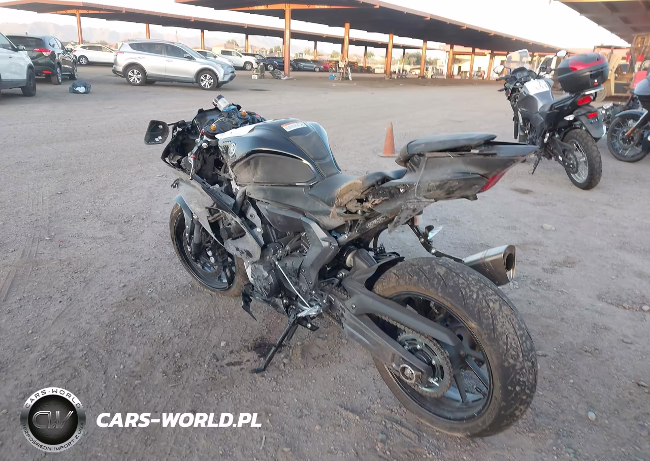 2025 Yamaha Yzfr7 VIN:JYARM38E2SA014911 - 3