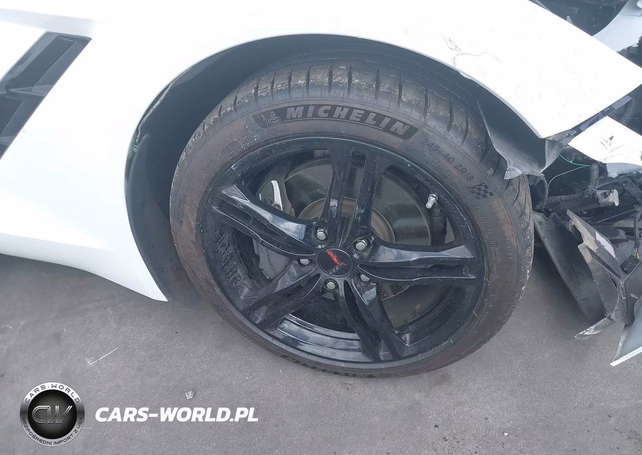 2016 Chevrolet Corvette Stingray VIN:1G1YB2D72G5125877 - 18