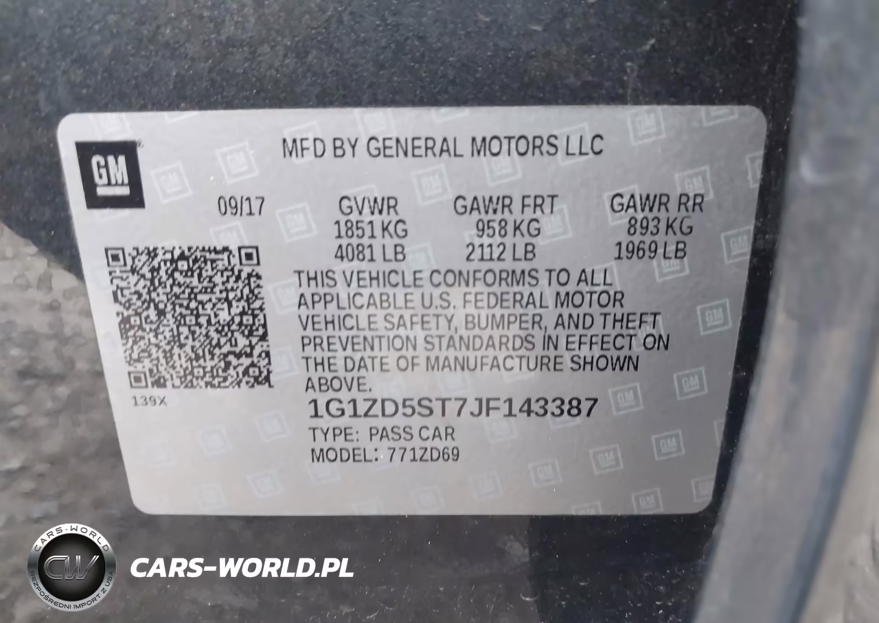 2018 Chevrolet Malibu Lt VIN:1G1ZD5ST7JF143387 - 9