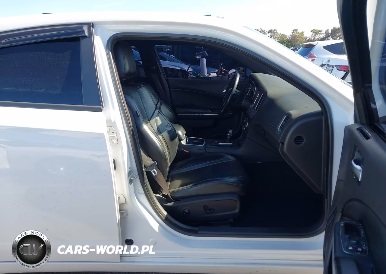2019 Dodge Charger Sxt Rwd VIN:2C3CDXBG0KH725587 - 5