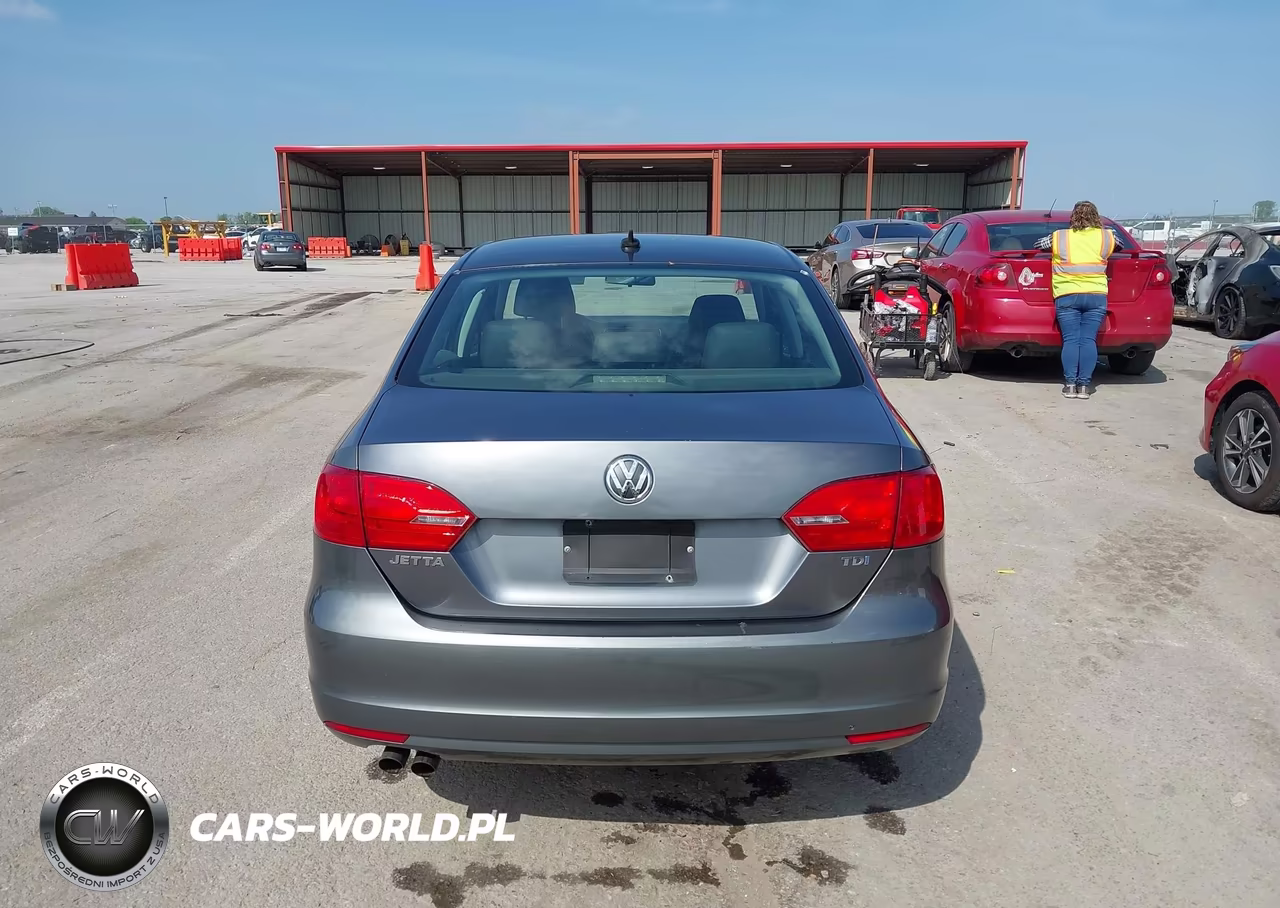 2012 Volkswagen Jetta 2.0L Tdi VIN:3VWLL7AJ4CM386523 - 16