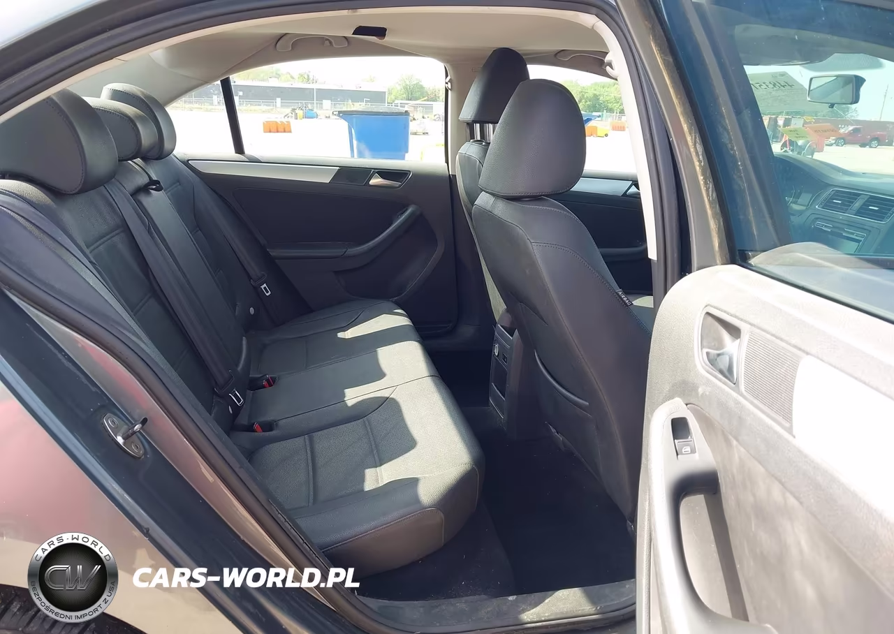 2012 Volkswagen Jetta 2.0L Tdi VIN:3VWLL7AJ4CM386523 - 8