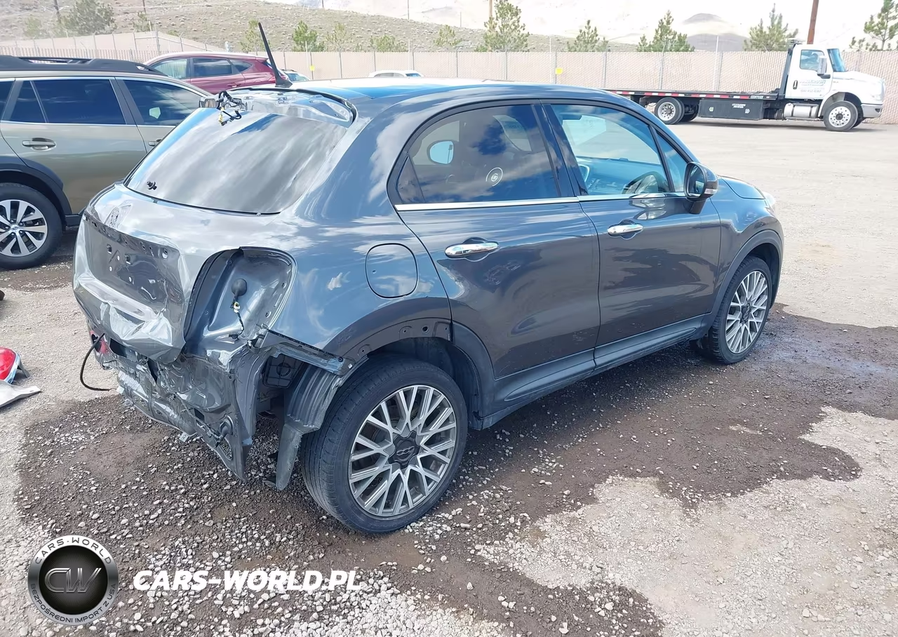 2018 Fiat 500X Lounge Fwd VIN:ZFBCFXDB0JP652208 - 4
