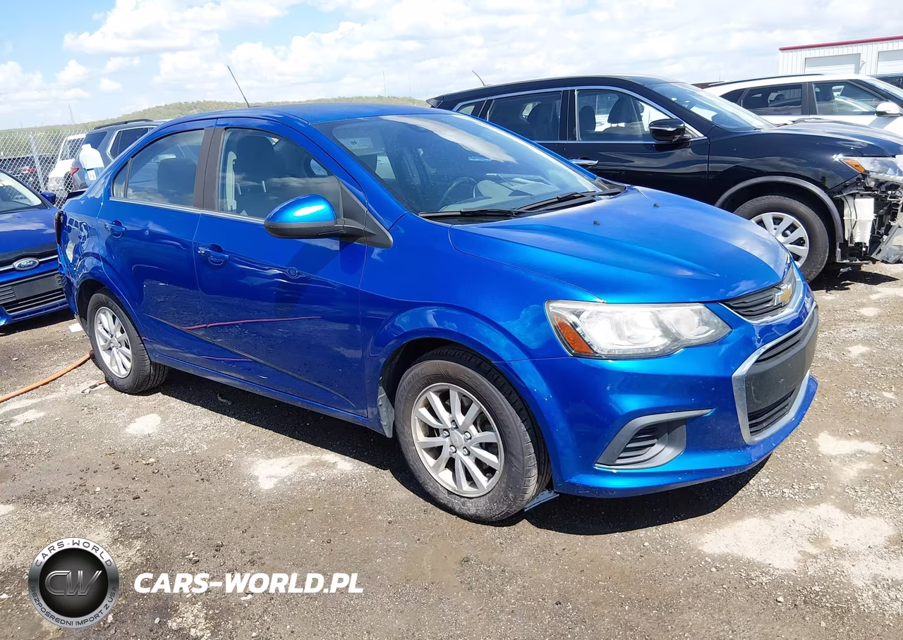 2017 Chevrolet Sonic Lt Auto – zdjęcie 1 z 16