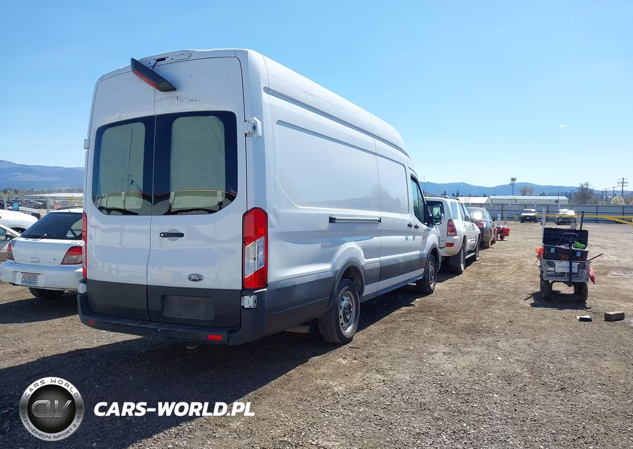 2021 Ford Transit-250 Cargo Van VIN:1FTBR3X83MKA17915 - 4