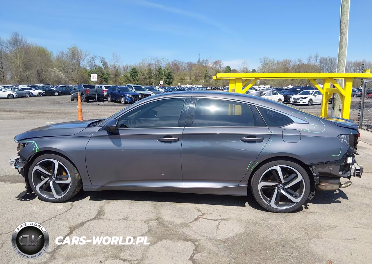2018 Honda Accord Sport 2.0T VIN:1HGCV2F37JA008136 - 15