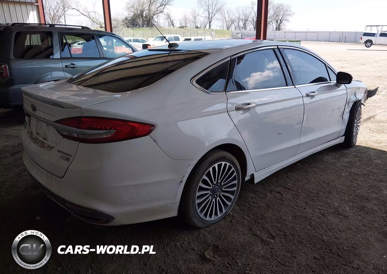 2018 Ford Fusion Titanium VIN:3FA6P0D91JR168512 - 4