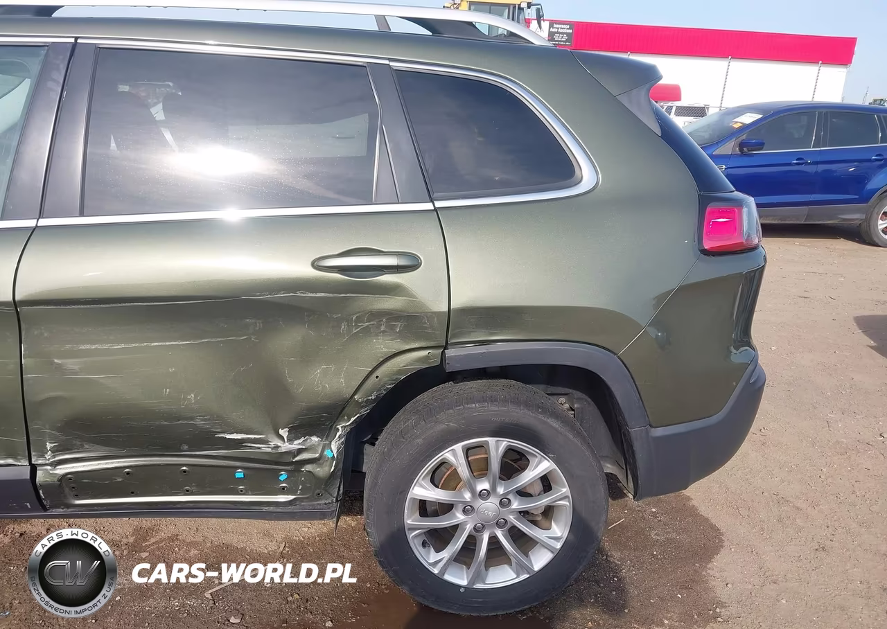 2019 Jeep Cherokee Latitude Fwd VIN:1C4PJLCB9KD206083 - 19