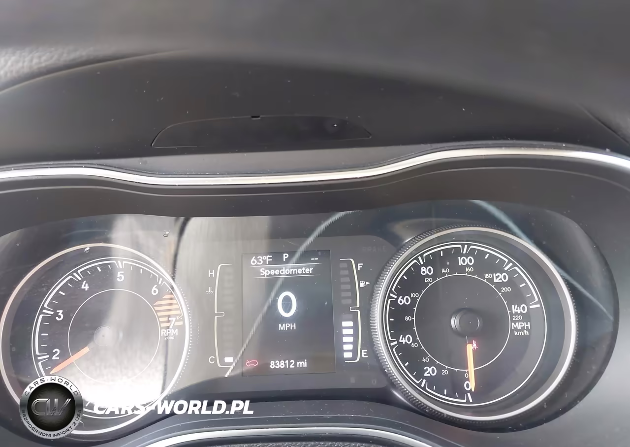 2019 Jeep Cherokee Latitude Fwd VIN:1C4PJLCB9KD206083 - 7