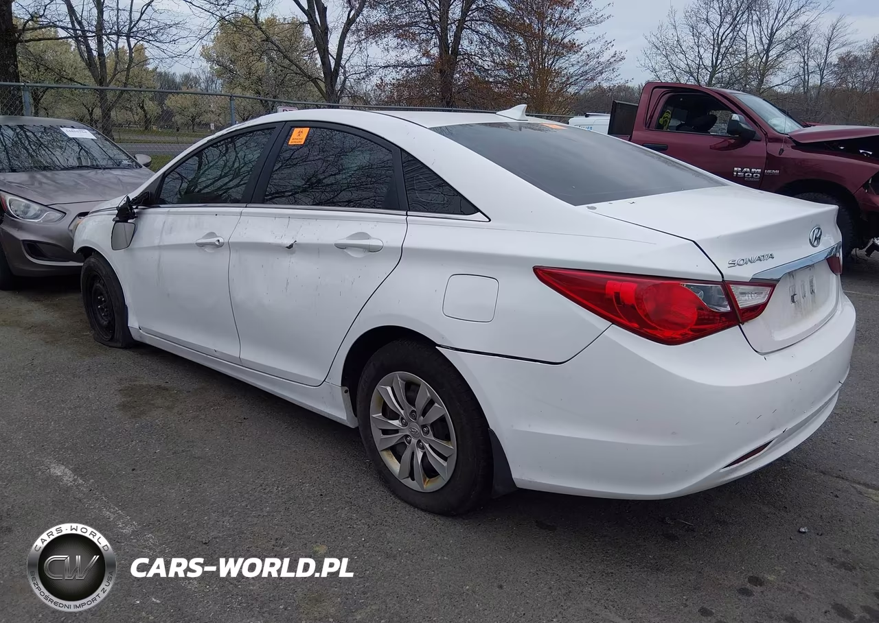 2012 Hyundai Sonata Gls VIN:5NPEB4ACXCH423062 - 3