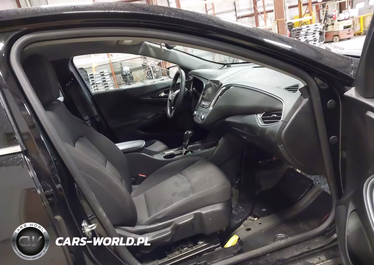 2019 Chevrolet Malibu Lt VIN:1G1ZD5ST9KF128780 - 5