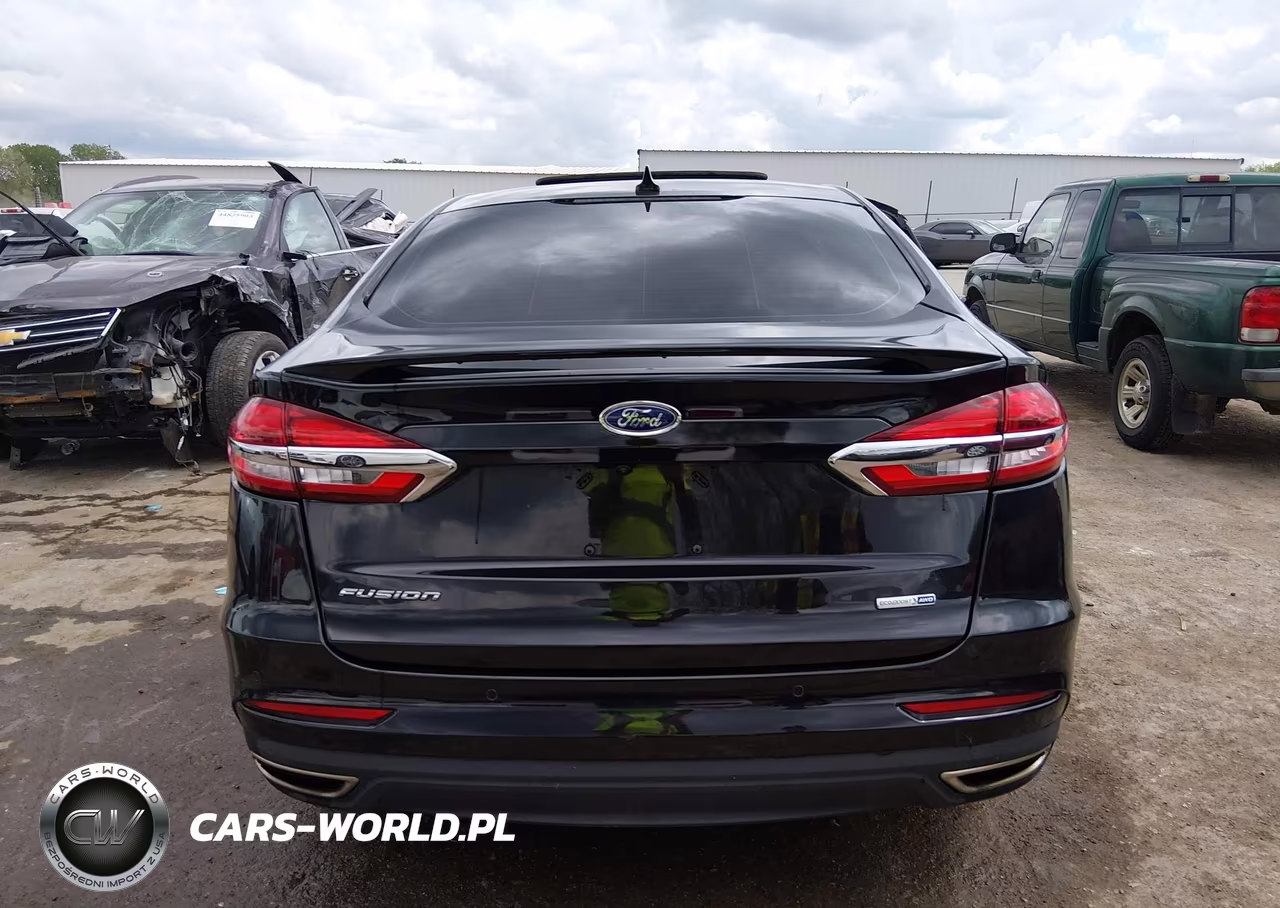 2020 Ford Fusion Titanium VIN:3FA6P0D95LR136505 - 16