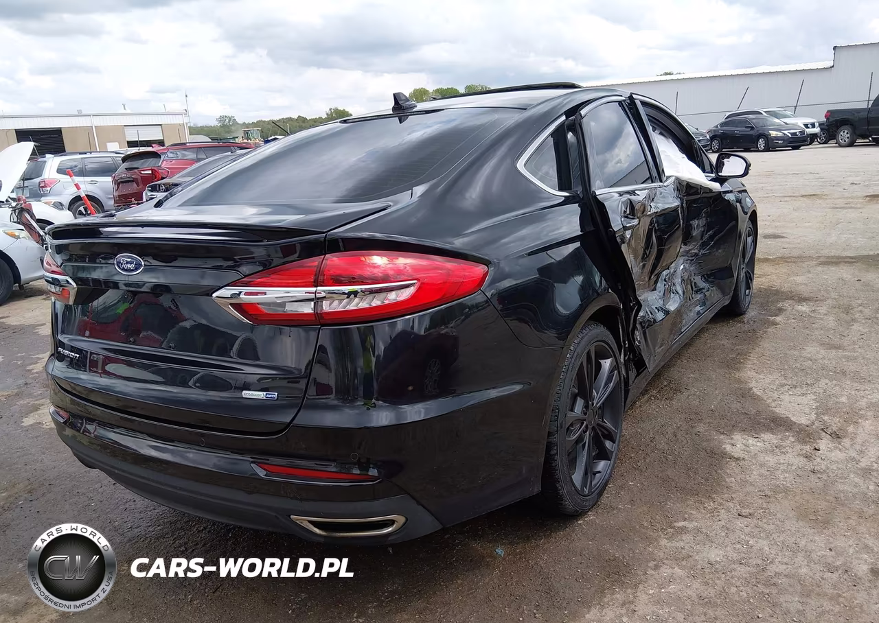 2020 Ford Fusion Titanium VIN:3FA6P0D95LR136505 - 4