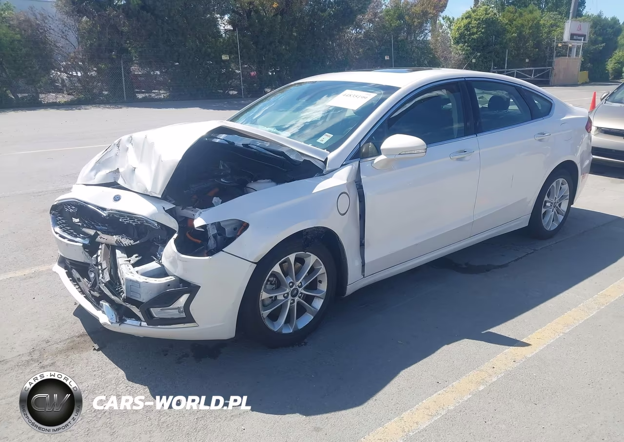 2019 Ford Fusion Energi Titanium VIN:3FA6P0SU8KR115301 - 2