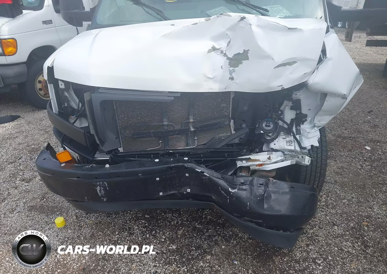 2020 GMC Savana Cutaway Work Van VIN:7GZ37TCG4LN008549 - 6