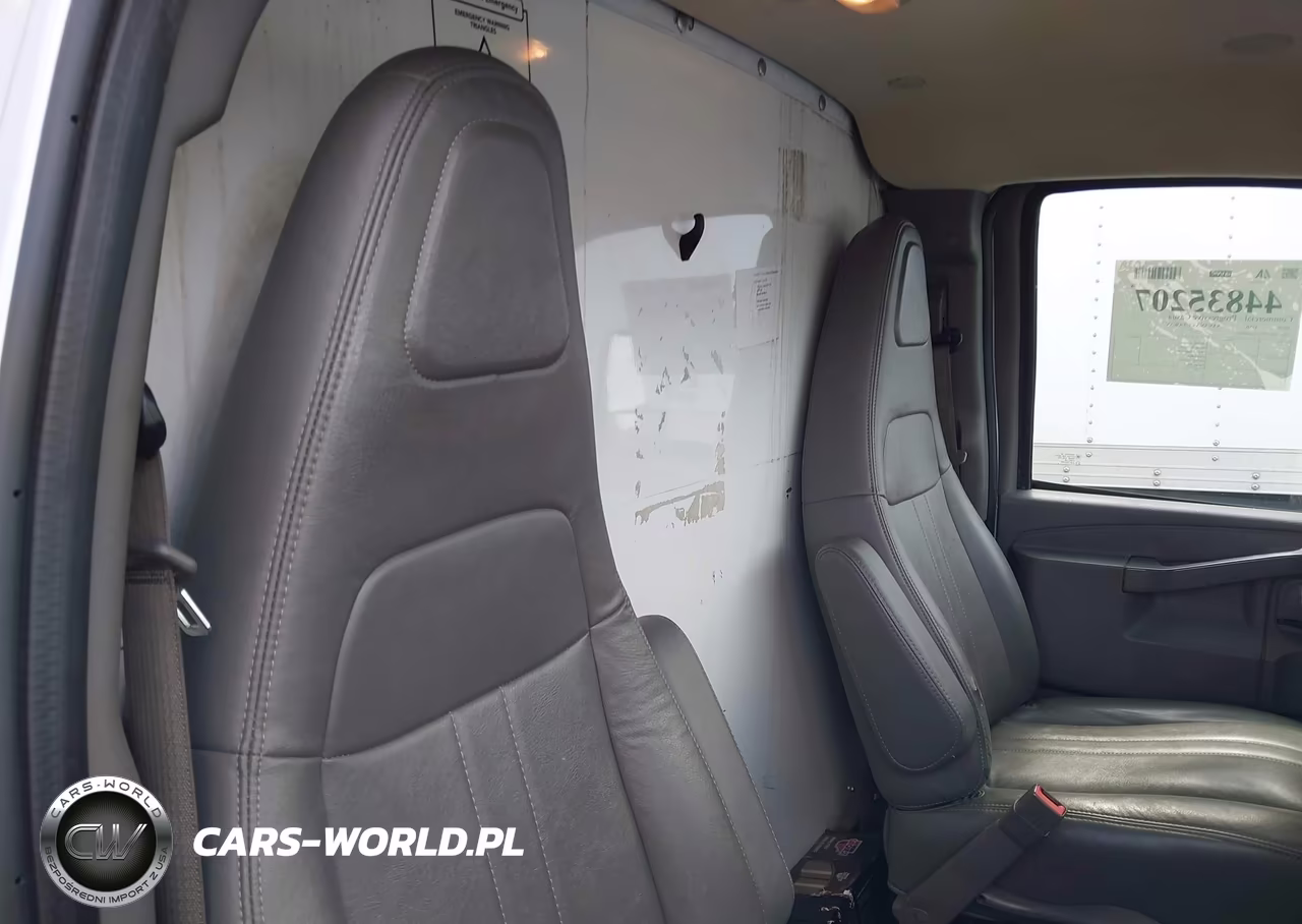 2020 GMC Savana Cutaway Work Van VIN:7GZ37TCG4LN008549 - 8