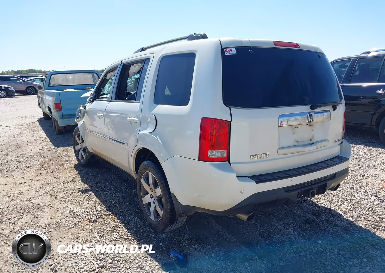 2012 Honda Pilot Touring VIN:5FNYF3H97CB037929 - 3