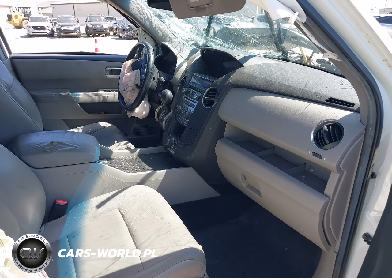 2012 Honda Pilot Touring VIN:5FNYF3H97CB037929 - 5