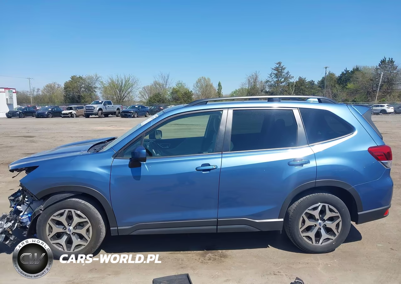 2021 Subaru Forester Premium VIN:JF2SKAFCXMH564421 - 15